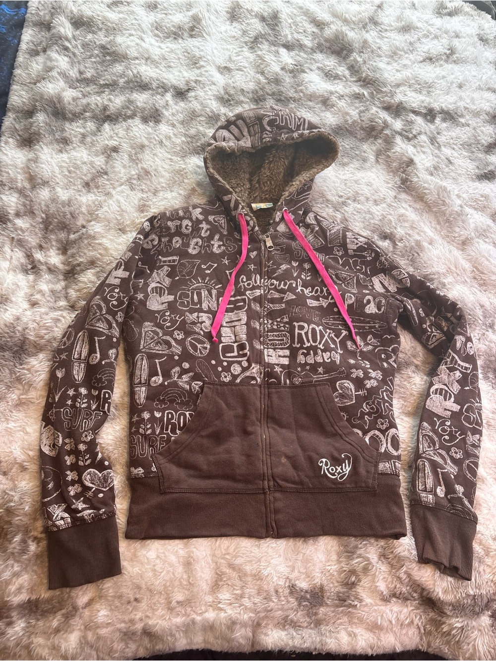 Rare Vintage Y2K Roxy Brown Graphic Zip Hoodie with Pink Drawstrings - Picture 8 of 10